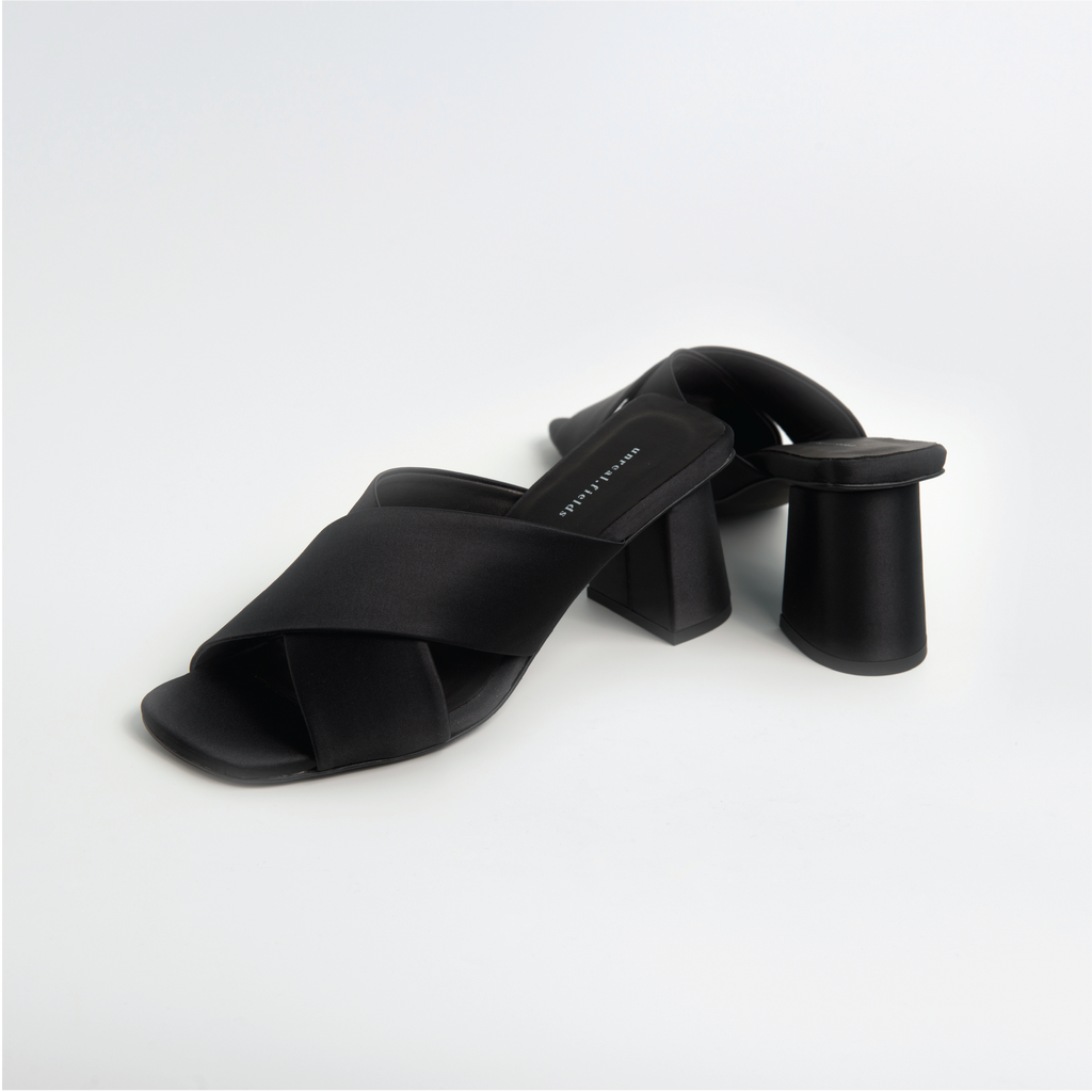 MADGE - Black Sandals