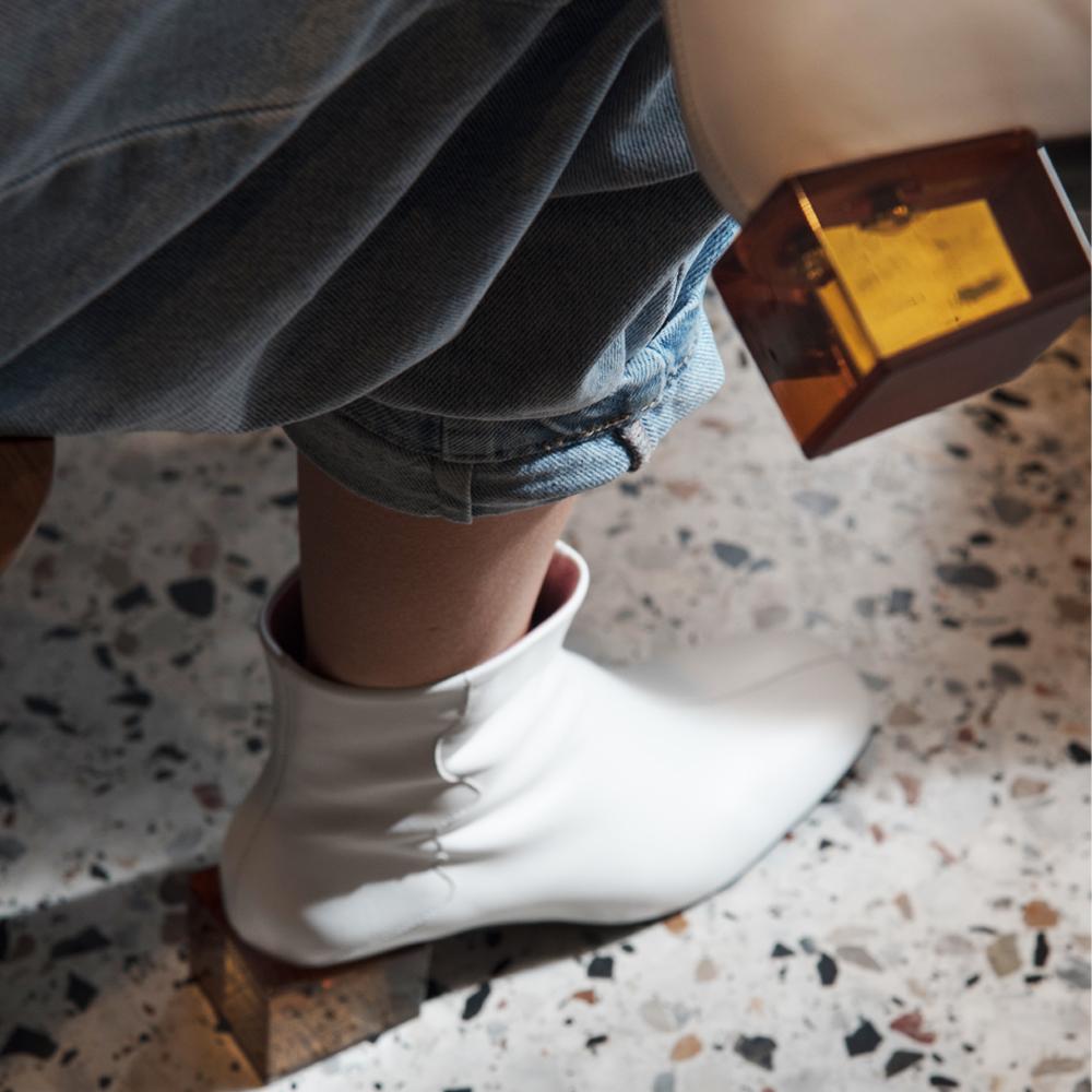 STATUETTE - White Leather Mid Heel Boots